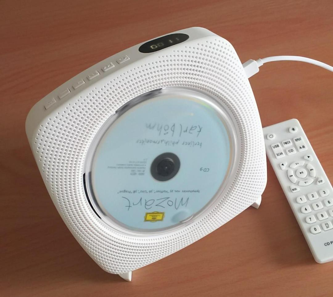 1台多役ポータブルCDプレーヤー 壁掛け＆置き式 LEDディスプレイ