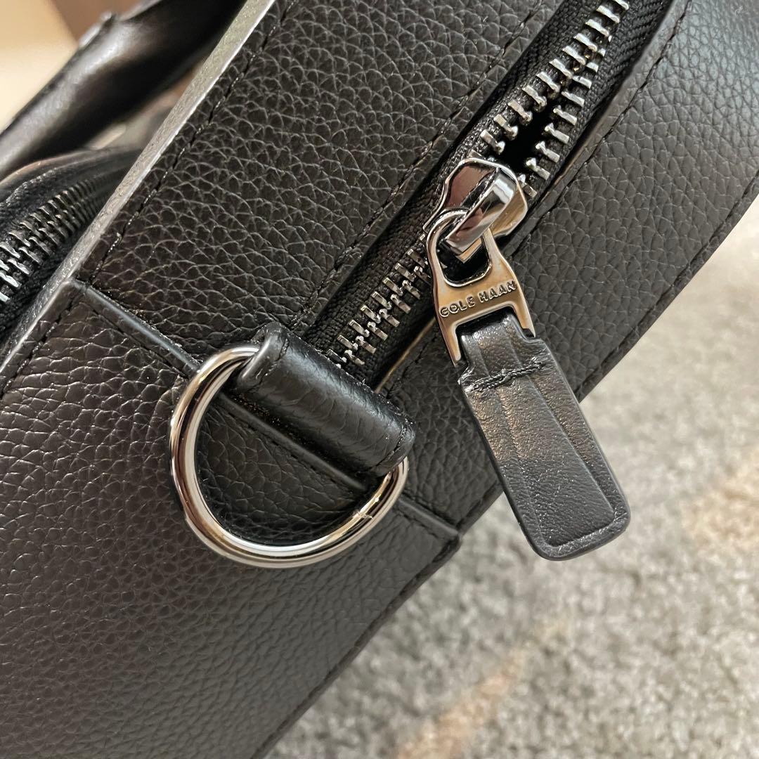 現行品　COLE HAAN バック　ビジネス　ブリーフケース　レザー　大容量