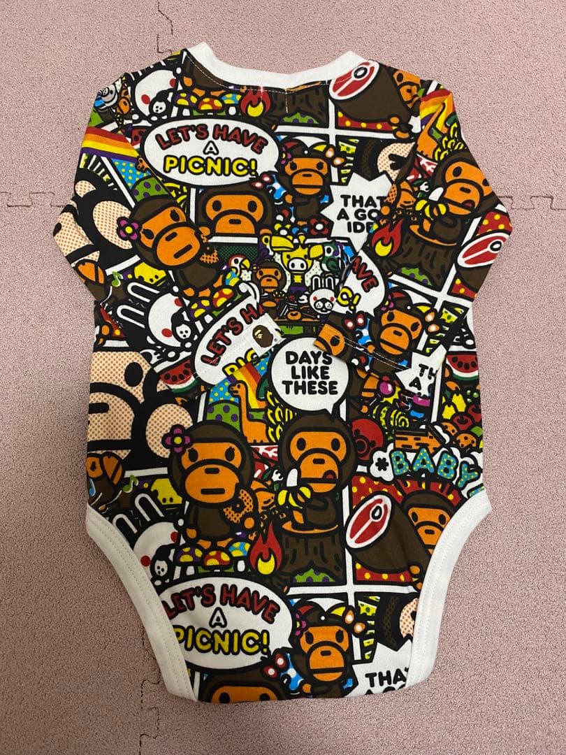 かいと 新品未使用　ベイシングエイプ　ロンパース80サイズ2枚セット