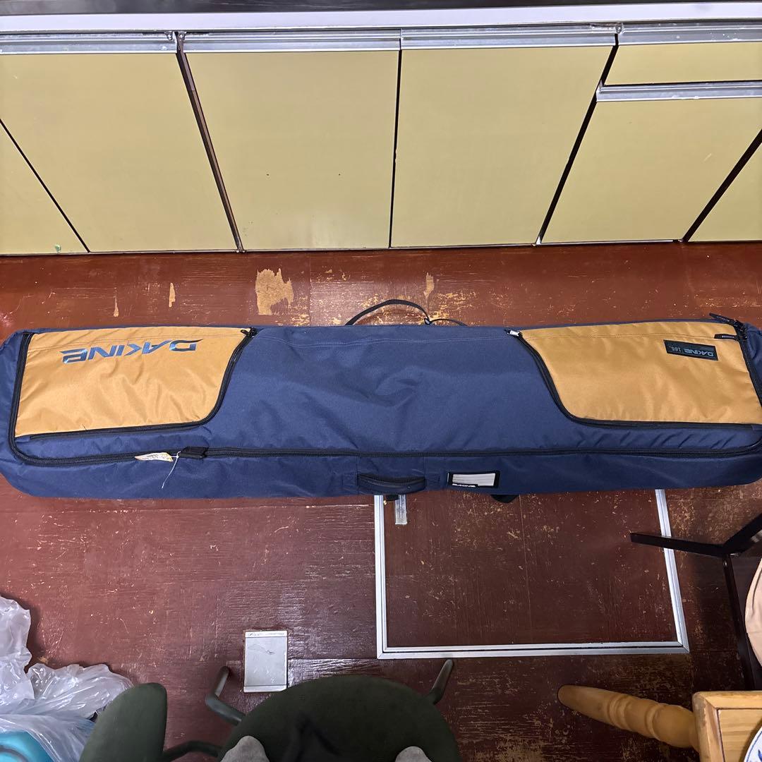 DAKINE サーフボードケース ネイビー/ベージュ