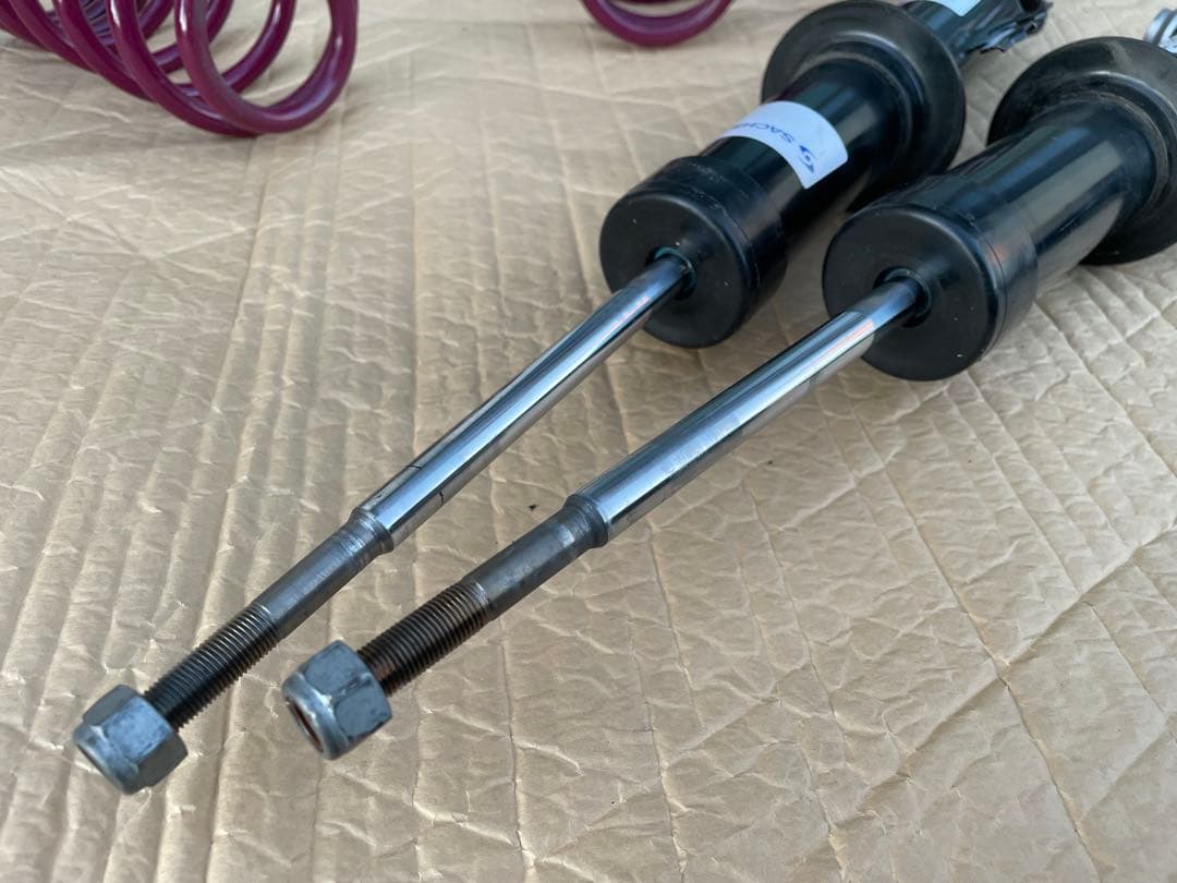 【迷犬ケンタロウ様】SACHS パフォーマンスプラス　サスペンションキット