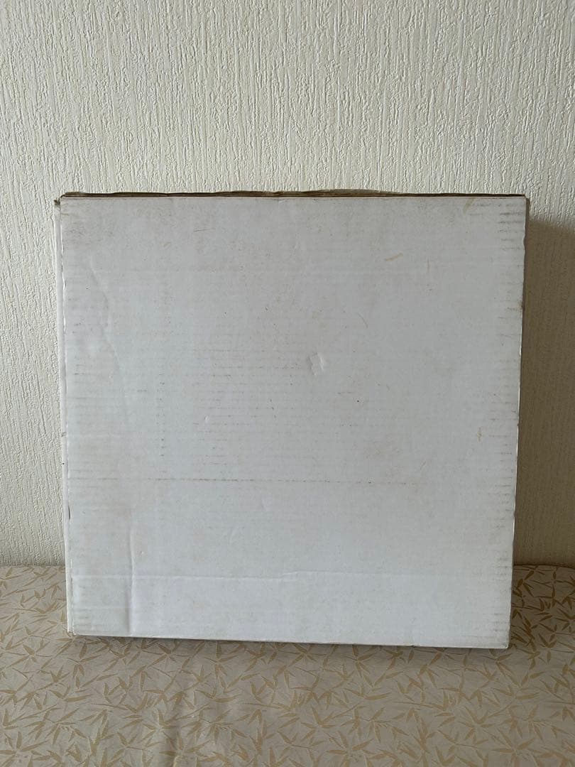 レア　ハローキティー　大皿　絵皿　当選品