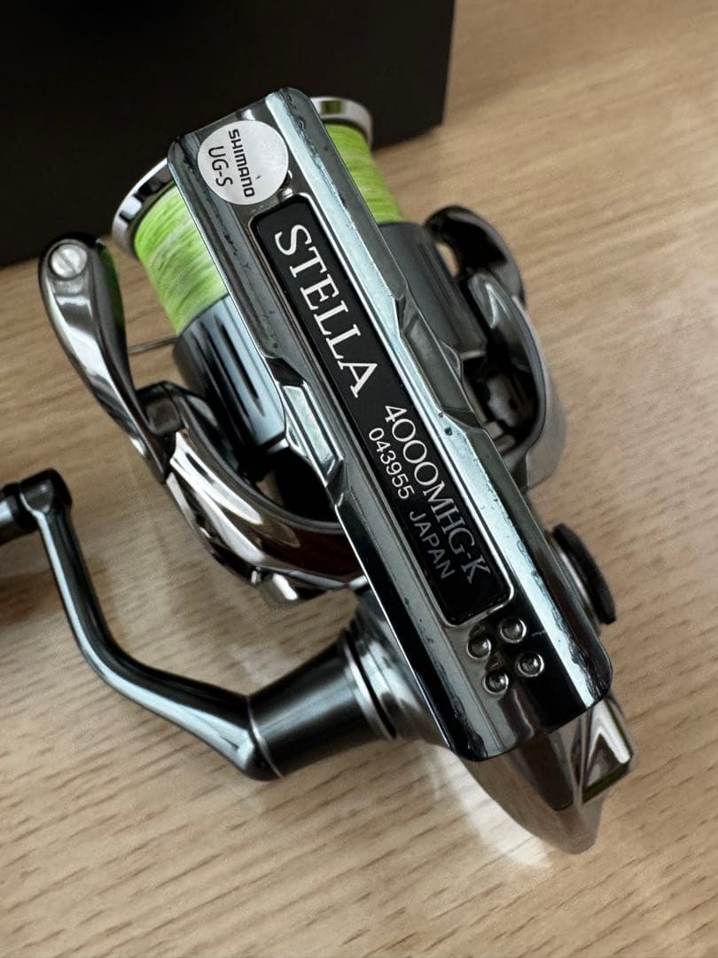 SHIMANO 22STELLA 4000MHG スピニングリール