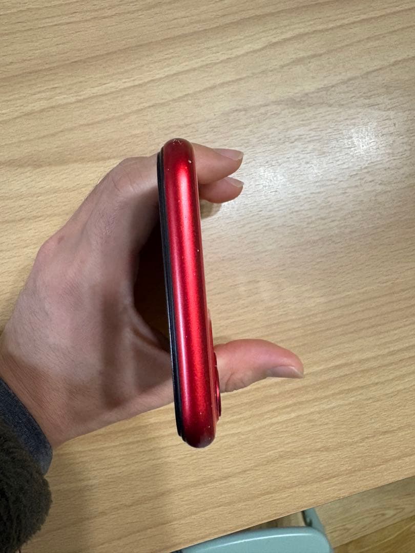 IPhone 11 赤色　128GB　本体のみ