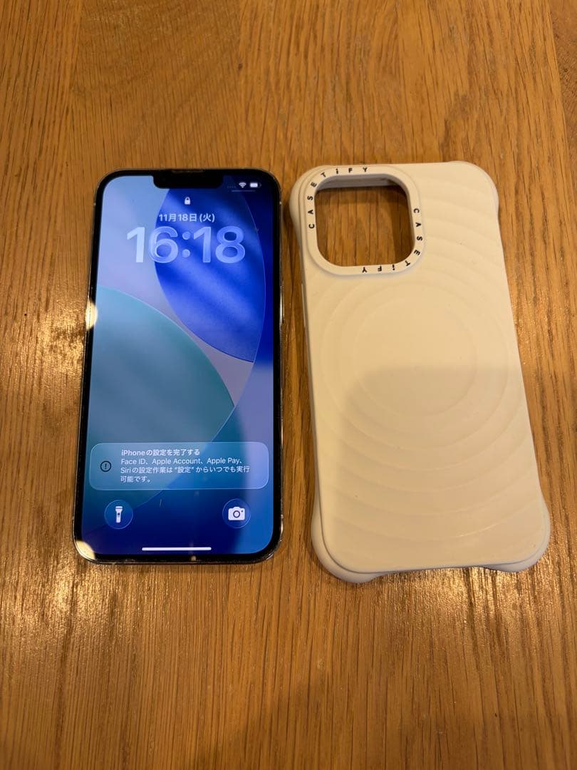 Apple iPhone 13 Pro シルバー　512GB 79%