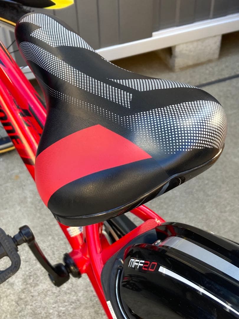 期間限定値下【直接引渡】BRIDGESTONEクロスファイヤージュニア26インチ