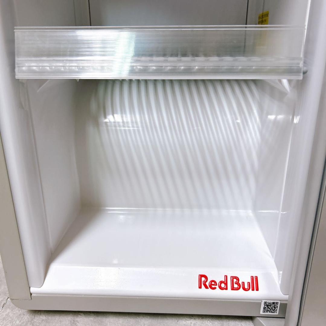 【超希少】非売品 Red Bull 新型 LED ミニ冷蔵庫 小型冷蔵庫