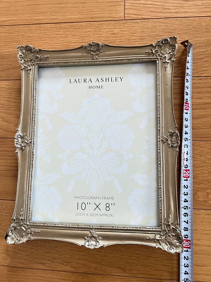 LAURA ASHLEY 大きめゴールドフォトフレーム 写真たて2個セット