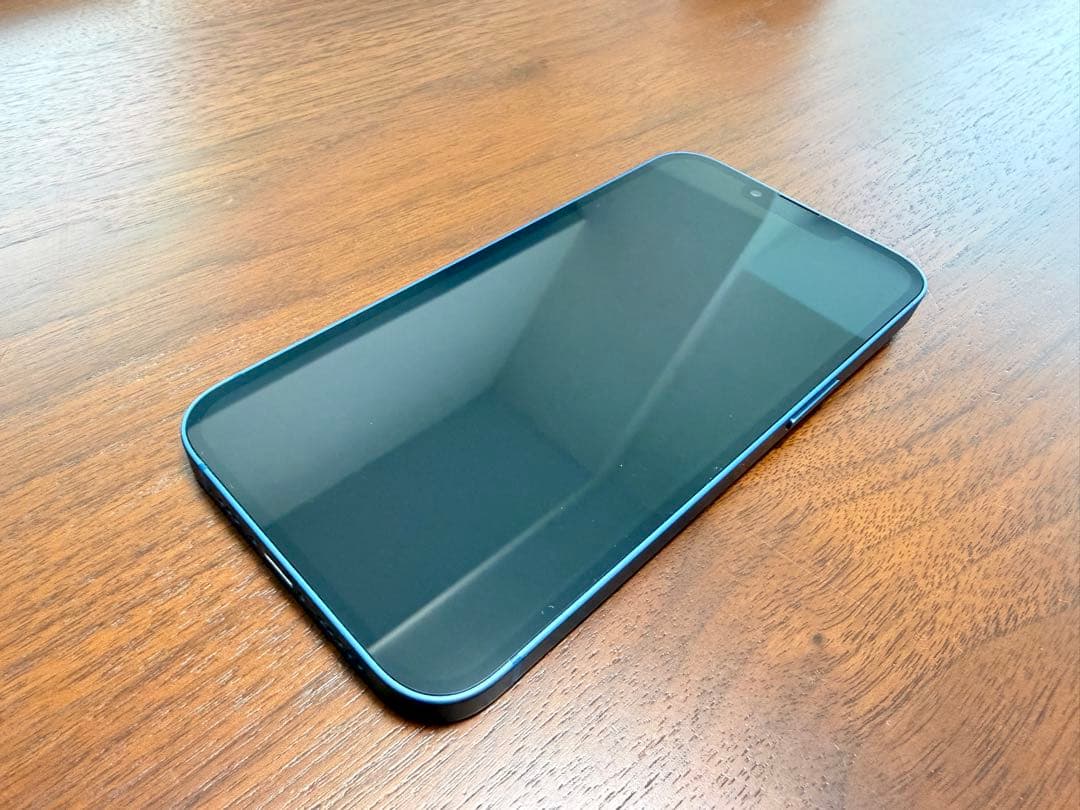 iPhone13 SIMフリー 512GB 箱＆Lightningケーブル付き