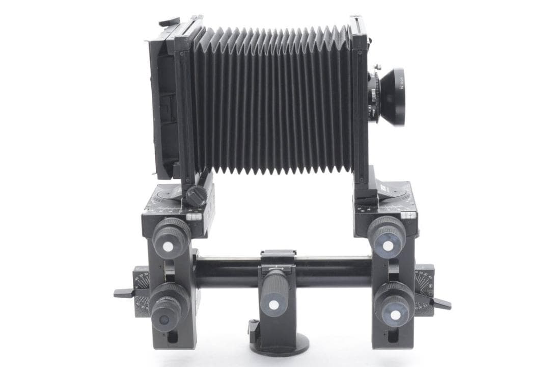 ジナー SINAR P2 / ニコン NIKKOR-SW 75mm F4.5