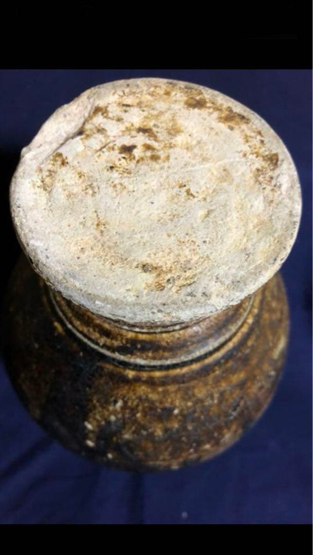 こたつ様　クメール出土の壺 希少品　骨董　古美術品