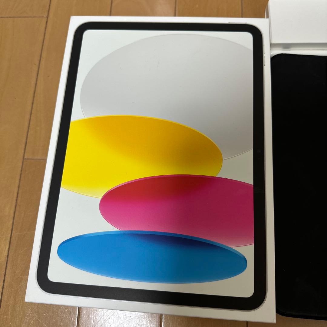 R*a様 Apple iPad シルバー 本体64gb ケースタッチペン付き