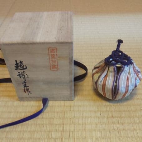 A 44     茶道     茶入   唐物  ( 未使用品 )