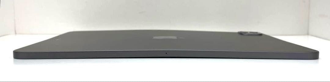 Apple iPad Pro 第2世代 Wi-Fi 128GB 歪みあり