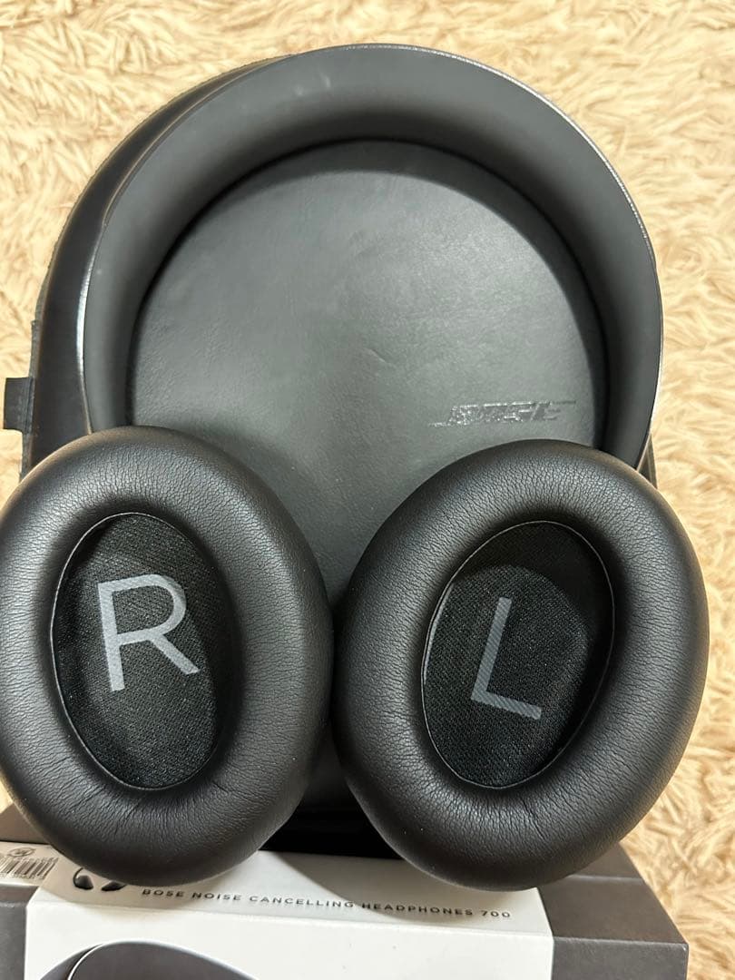 Bose 700 Noise Cancelling Headphones Bl…