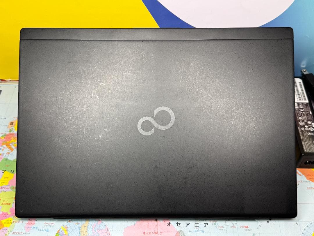 良品 i7・16GB 富士通 U939/B 13.3型FHD ノートPC 超軽量