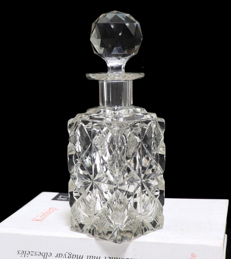 オールド・バカラ 珍品 切子 ダイヤモンドカット×格子柄 ボトル ディアマン