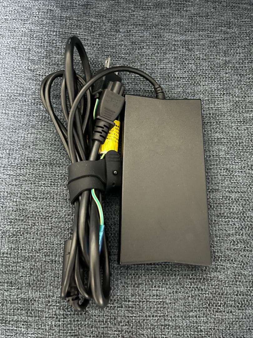 Windowsノート本体 Dell Inspiron15 i7/16GB/1TB GTX1650Ti