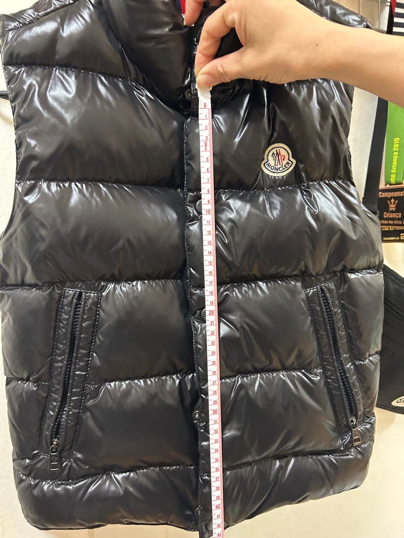 極美品MONCLER ブラック ダウンベスト　　00サイズ