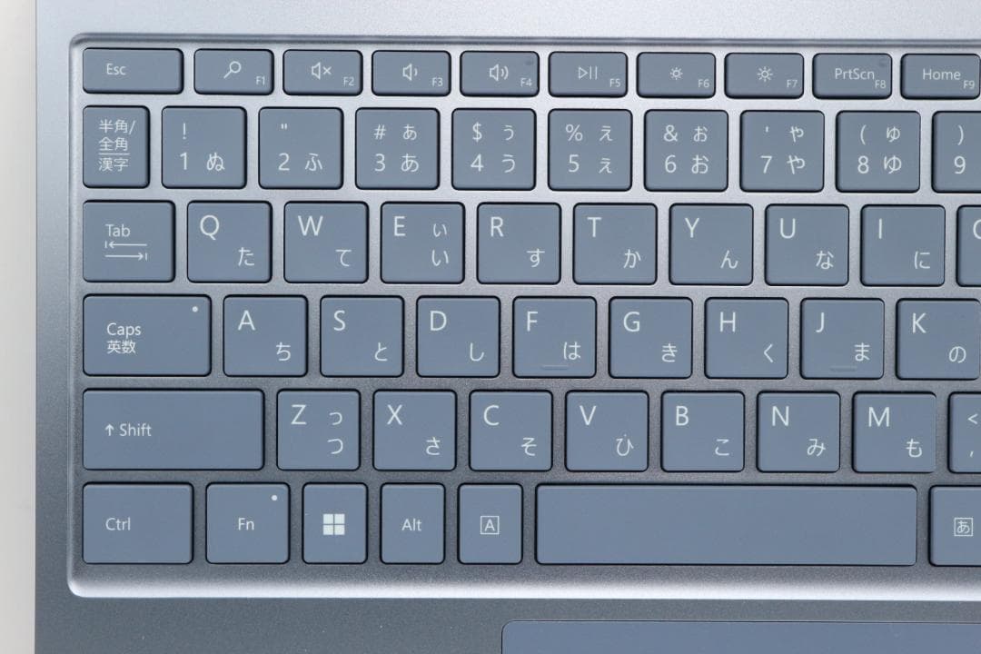 非常に綺麗Surface Laptop Go3 i5 256GB電池良好オフィス