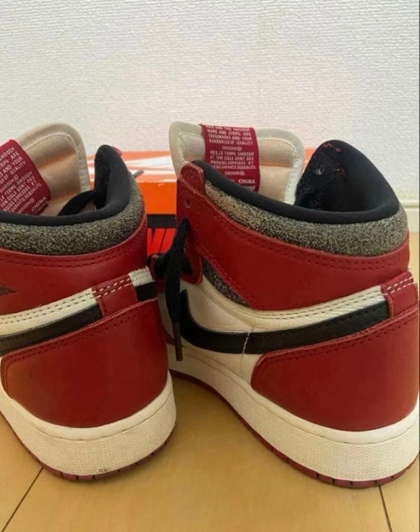 ナイキ エアジョーダン1 Lost & Found/Chicago