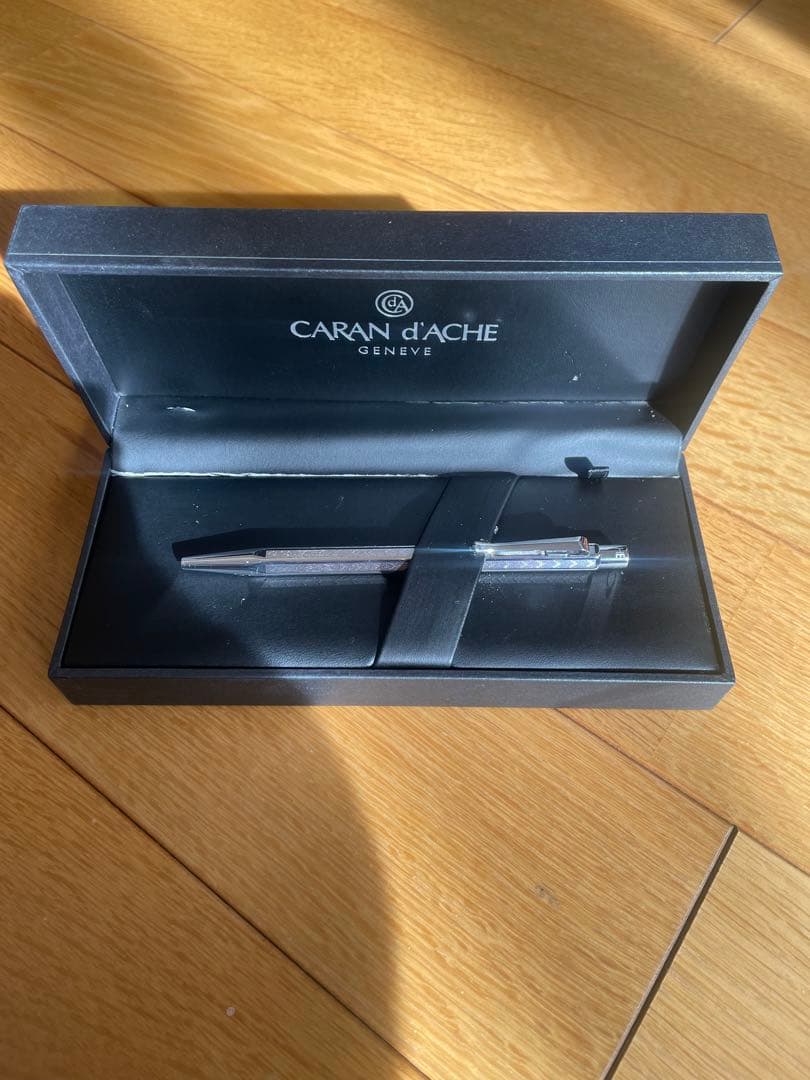 カランダッシュ　 エクリドール シェブロン ボールペン