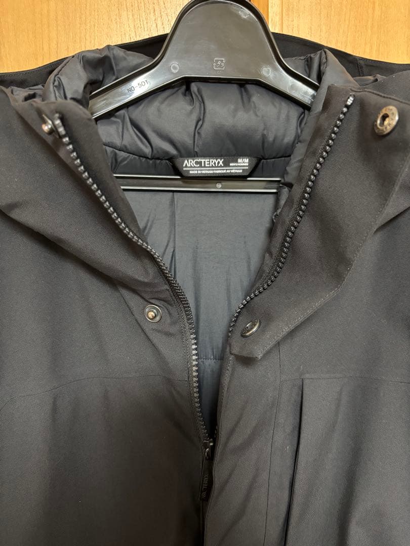 アークテリクス Therme Insulated Jacket