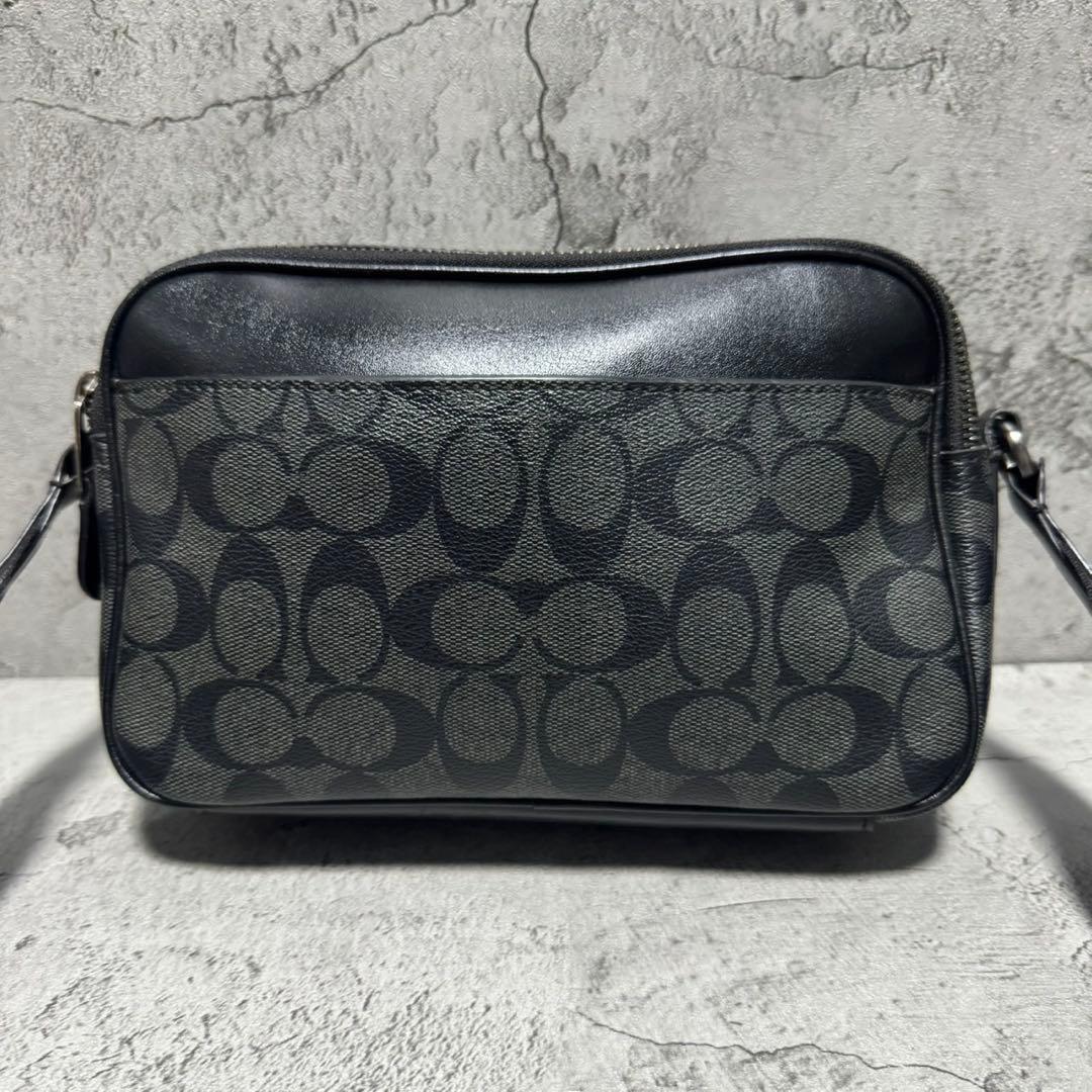 未使用級✨️コーチ カメラバッグ ショルダー 二層 PVCレザー シグネチャー 黒