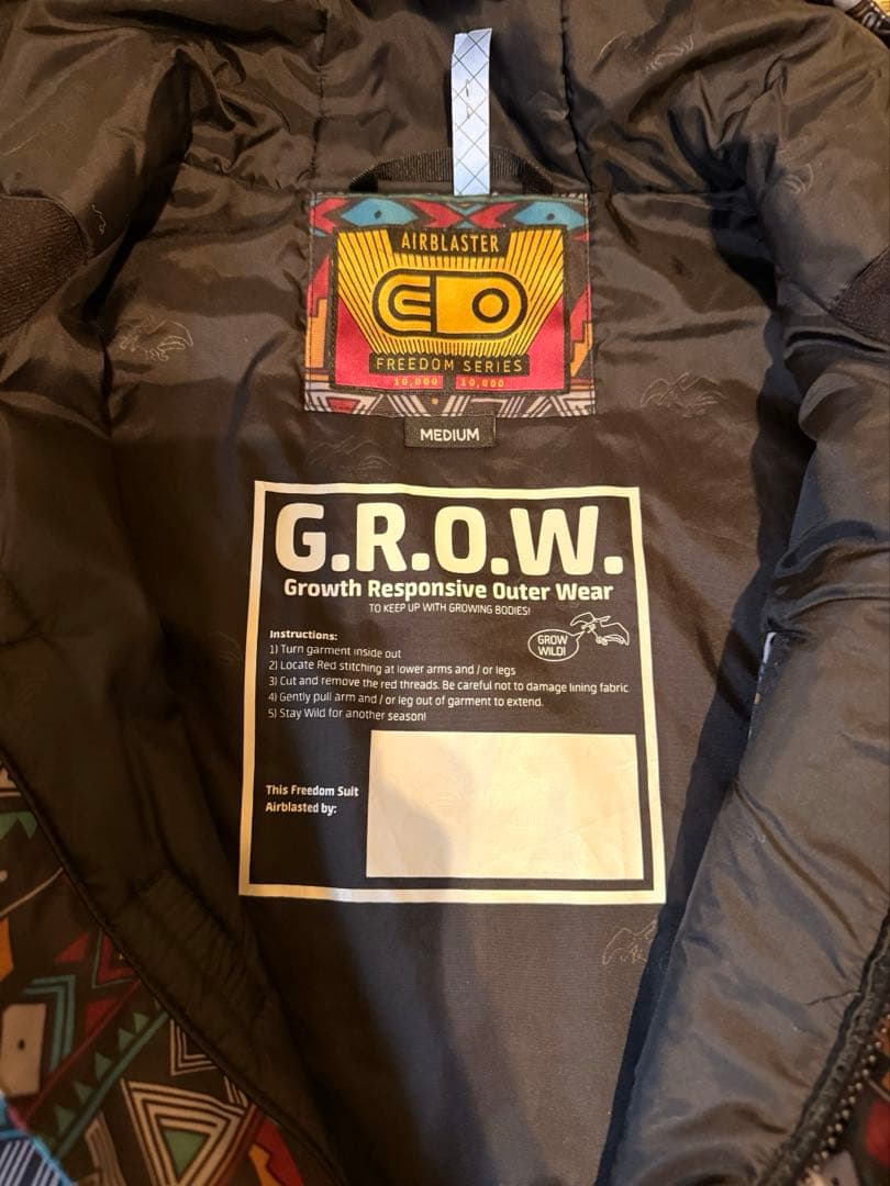 GROW スノーボード用スーツ 子ども用