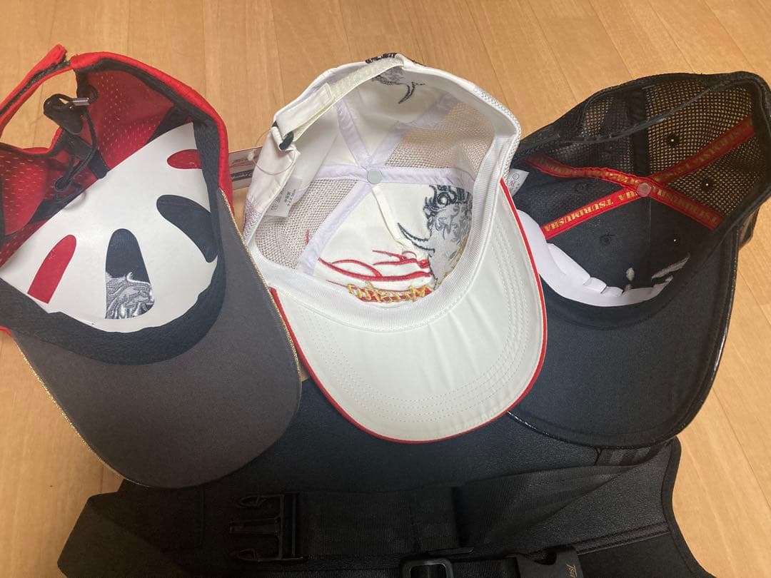 N*-様 釣武者　ヒップガードとキャップのセット　サンラインキャップ付き