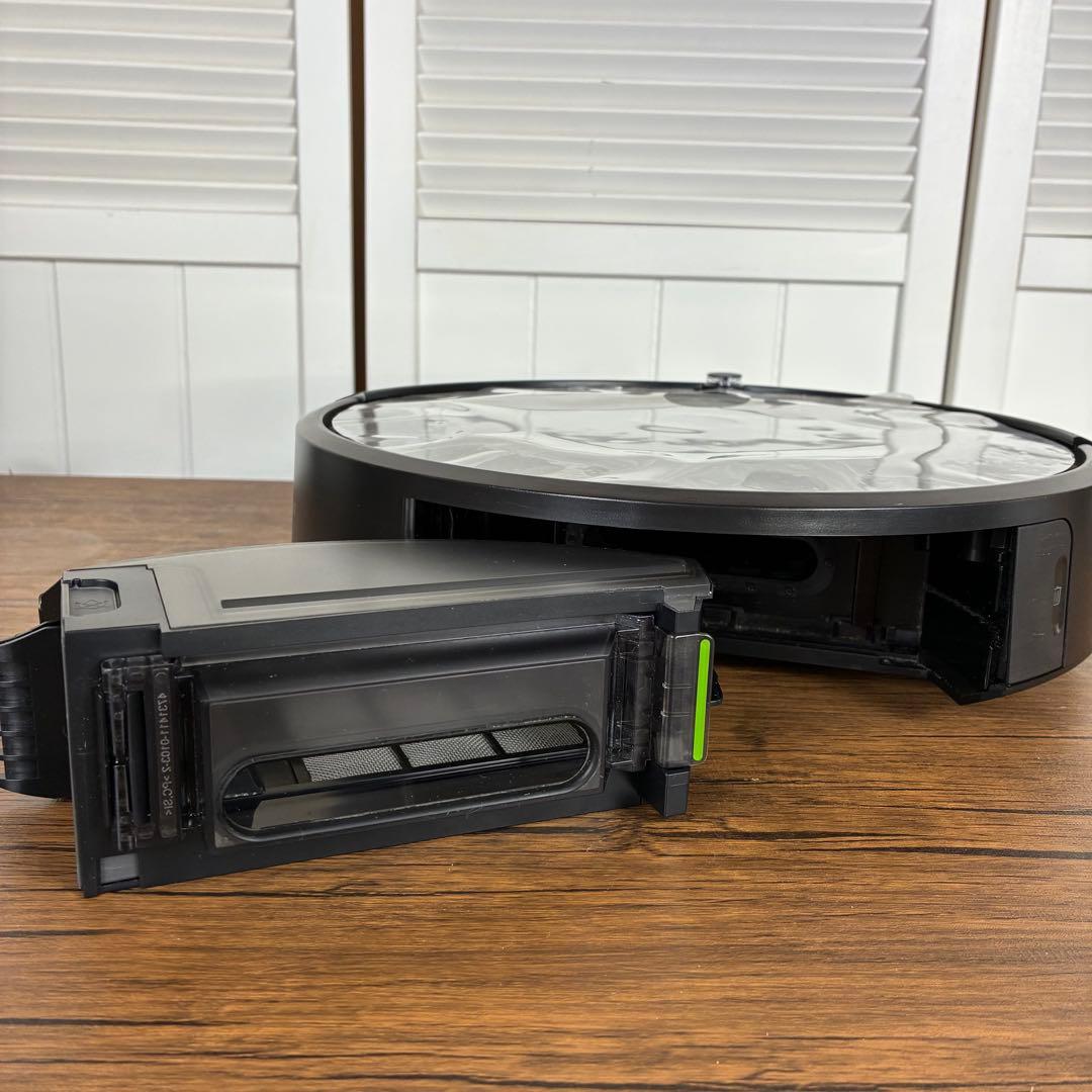 【匿名発送】iRobot Roomba i2ロボット掃除機　RVD-Y1