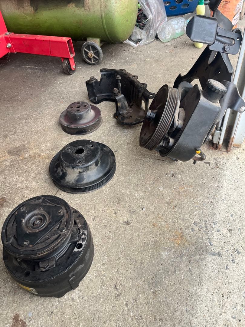 シボレー350　モンテカルロ プーリーその他