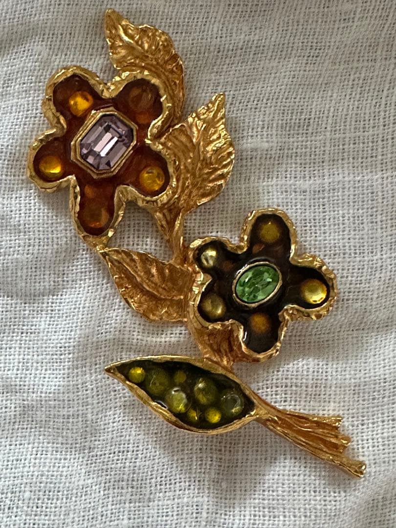 難あり⭐︎クリスチャンラクロワ⭐︎ブローチ