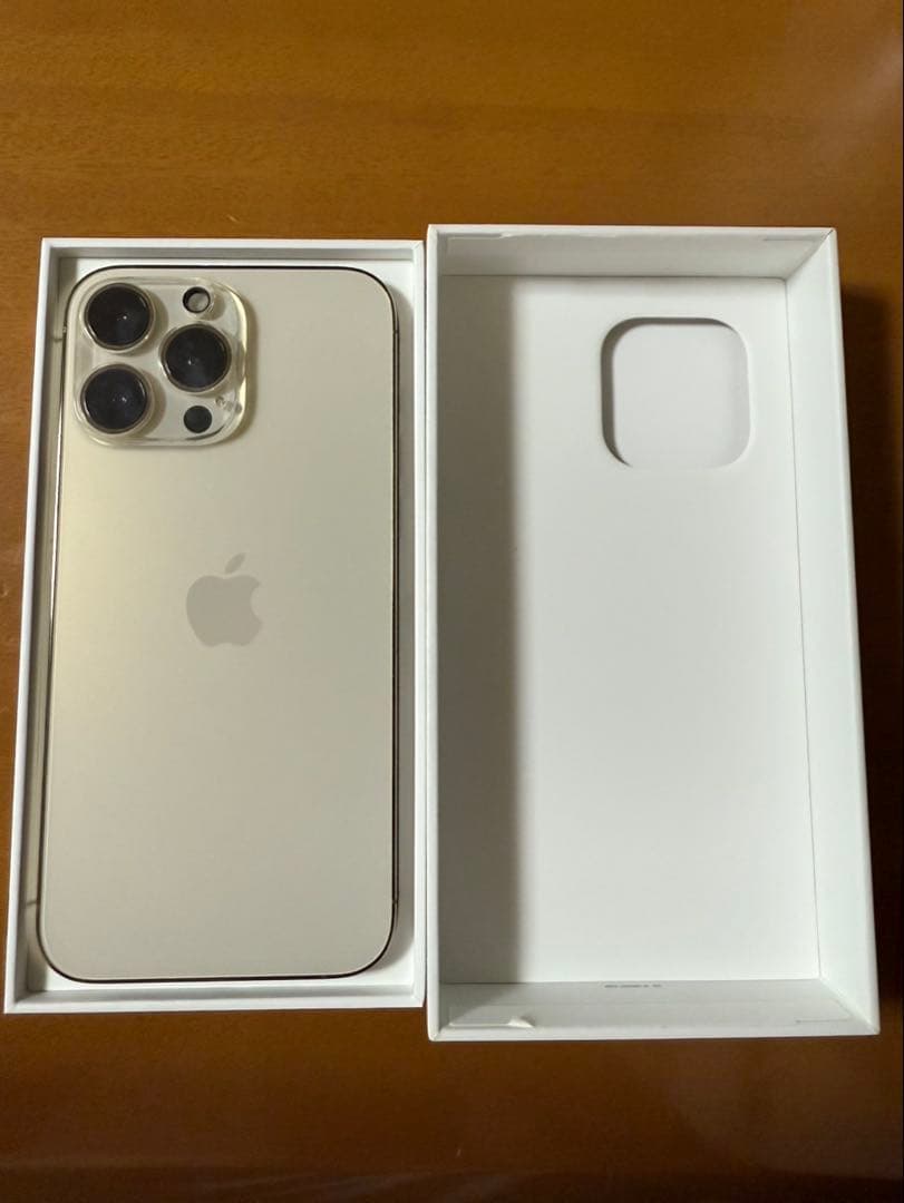 Apple iPhone 14 Pro Maxゴールド 本体