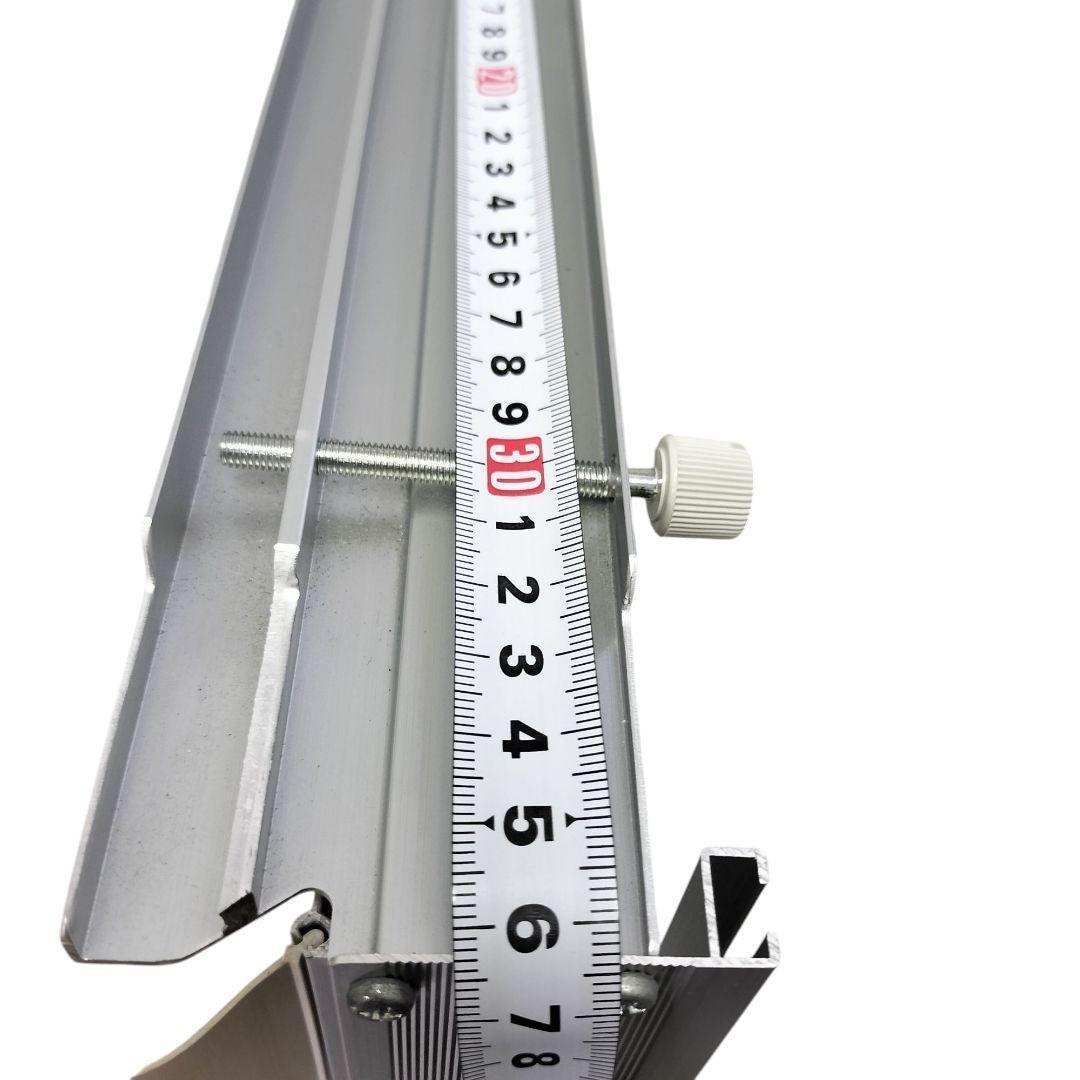 2020年　コロナ窓用エアコン 取付用枠付　CW-F1620