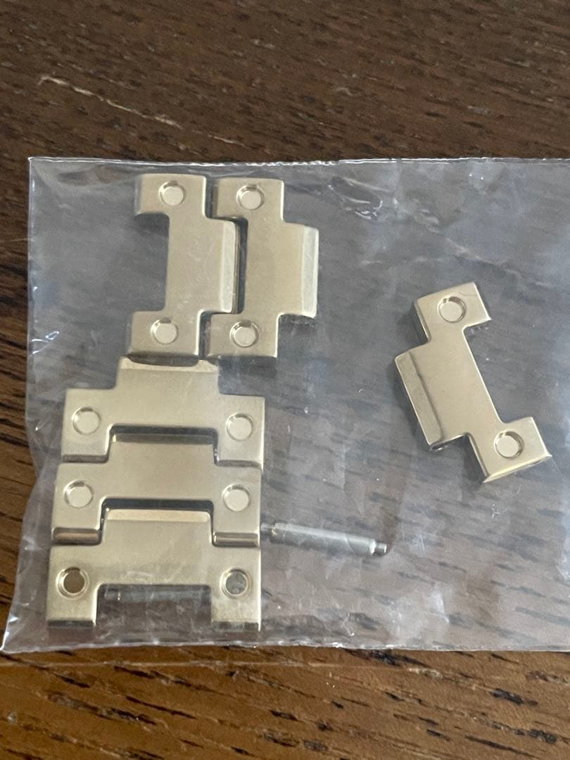 ア*ル様 <美品>G-SHOCKカシオ フルメタル GMW-B5000GD-1J