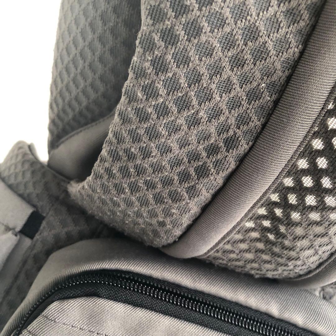 【美品】エルゴベビー OMNI Breeze 抱っこ紐 オムニブリーズ