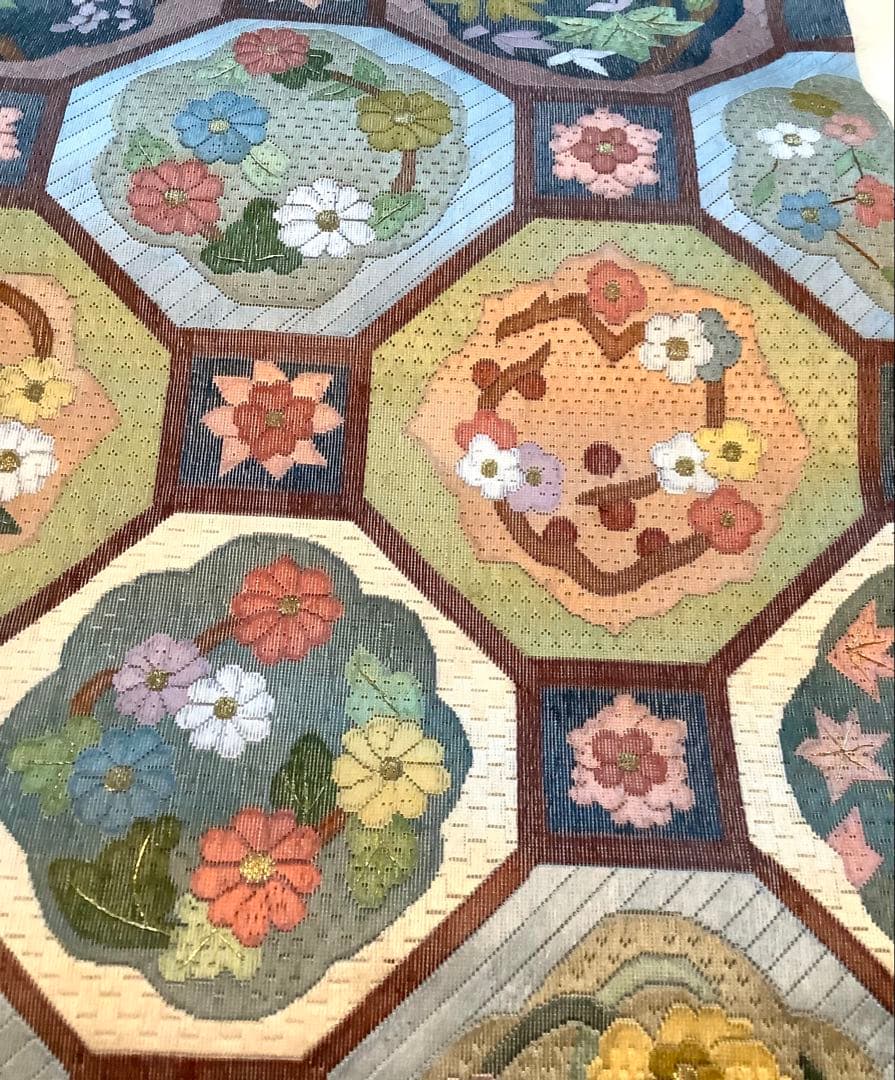 帯端切れ / 西陣【絽刺し】蜀江文様 総刺繍 幅32×226㎝ タペストリー等に