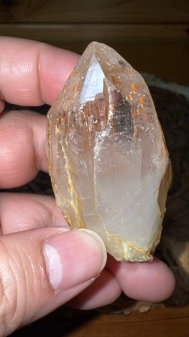 ネパール ガネーシュヒマール ヒマラヤゴールデンヒーラー リモナイト 水晶原石