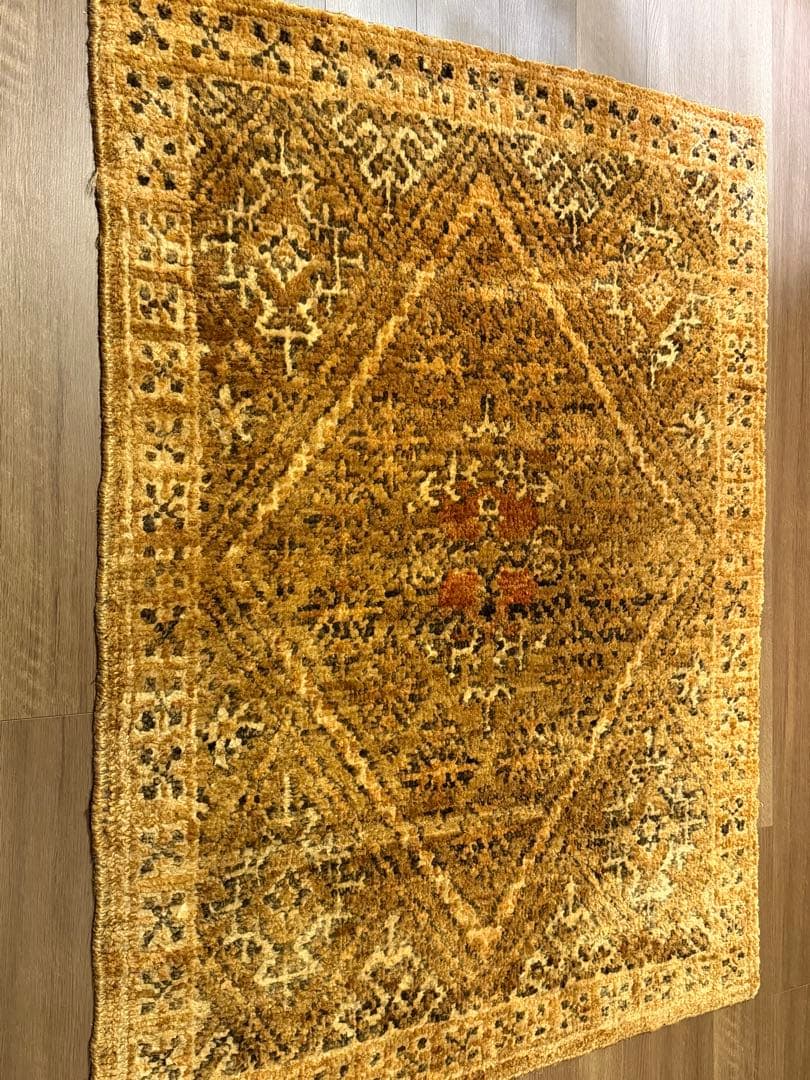 ACME FURNITURE ラグマット