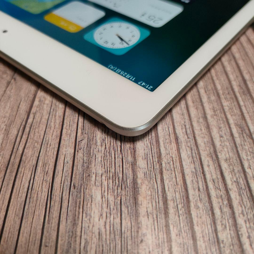 iPad 第7世代 32GB シルバー 新品同様