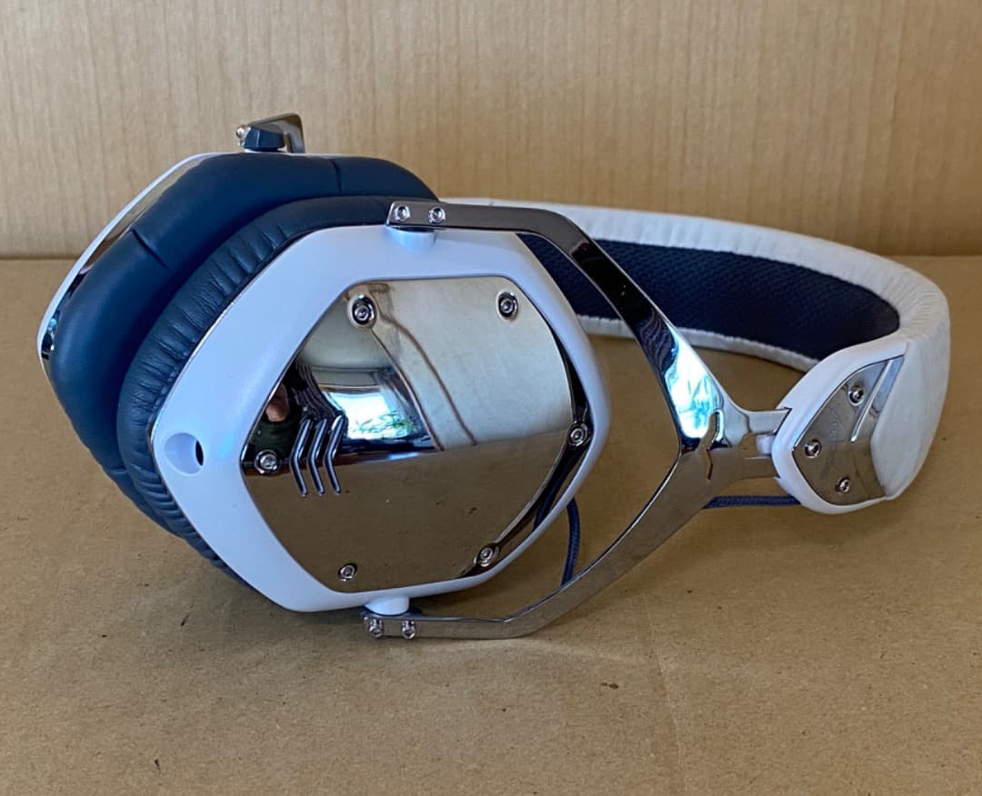 ヘッドホン v-moda crossfade LP(パールホワイト) 中古