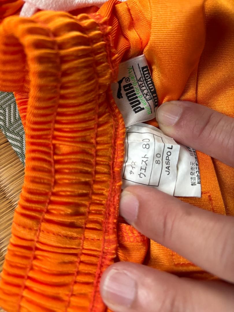 サッカーウェア 上着Lサイズ オレンジ、ウエスト80cm