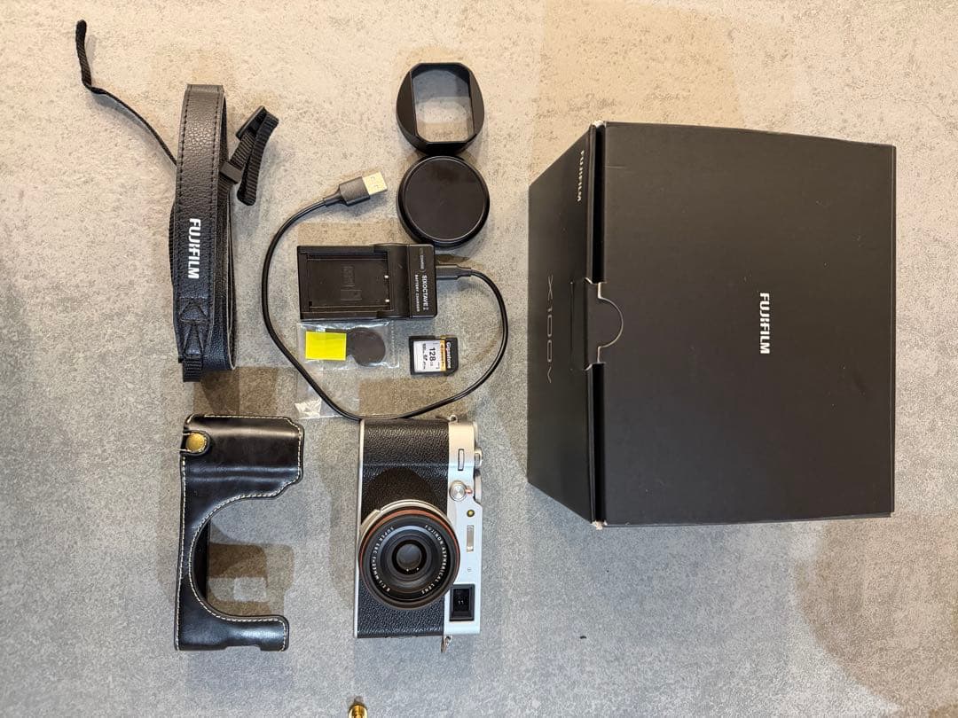 デジタルカメラ FUJIFILM X100V