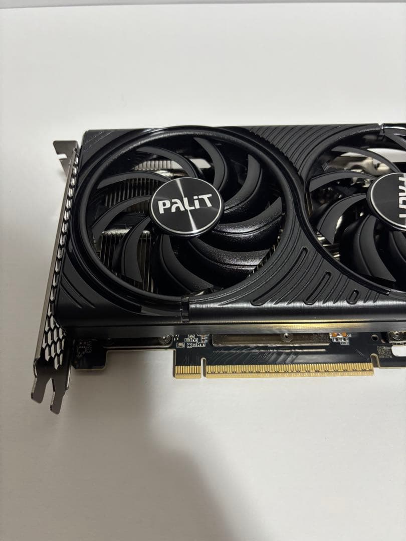 PALIT GeForce RTX 5060 Ti 16GB 中古美品