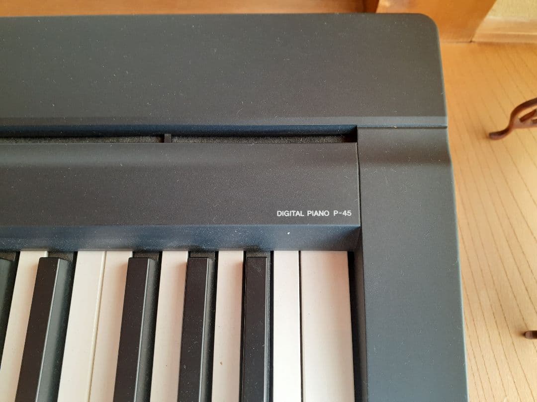 【もこ】YAMAHA デジタルピアノ P-45 スタンド付き