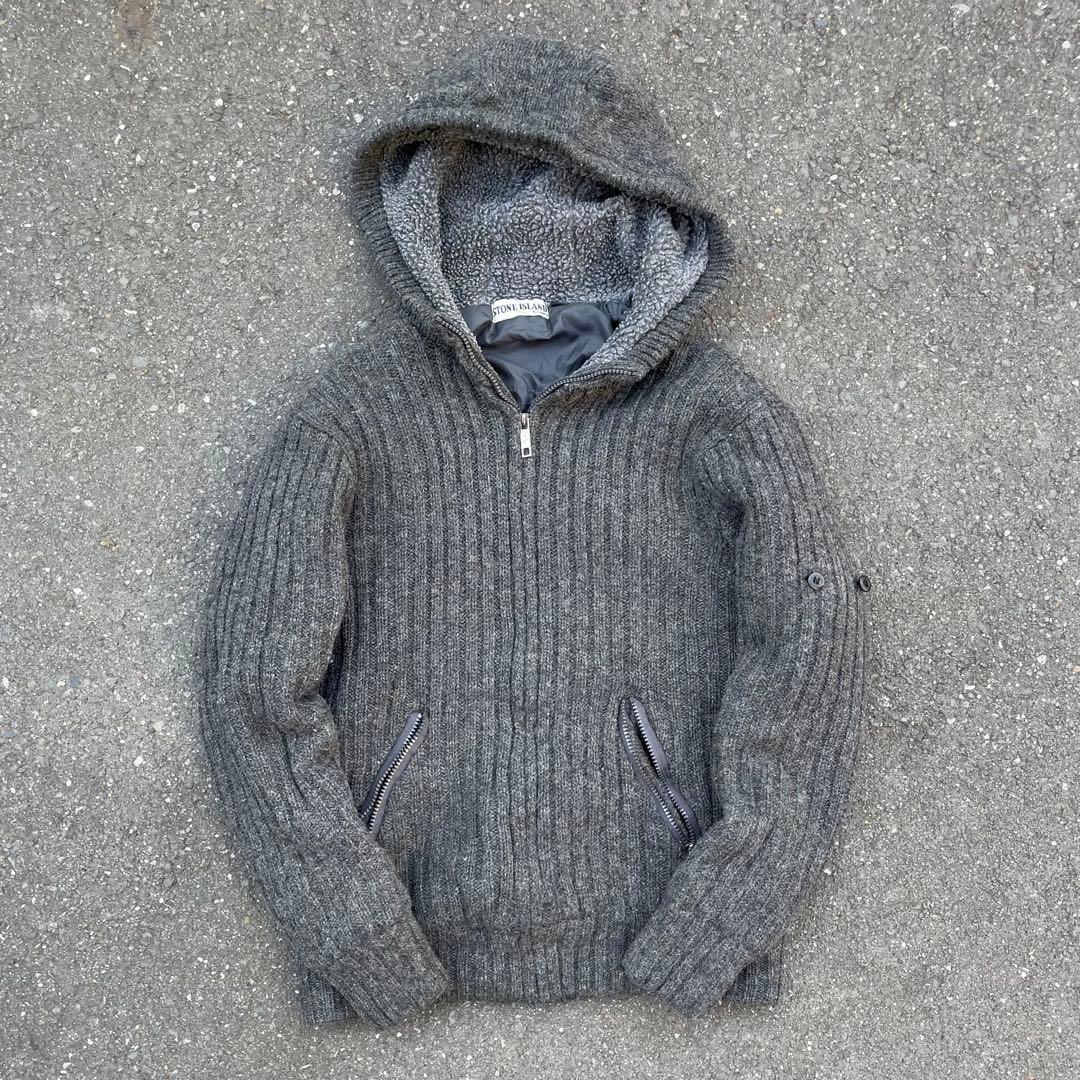 【真贋不明】Stone  ストーンアイランド ジップニットフーディ