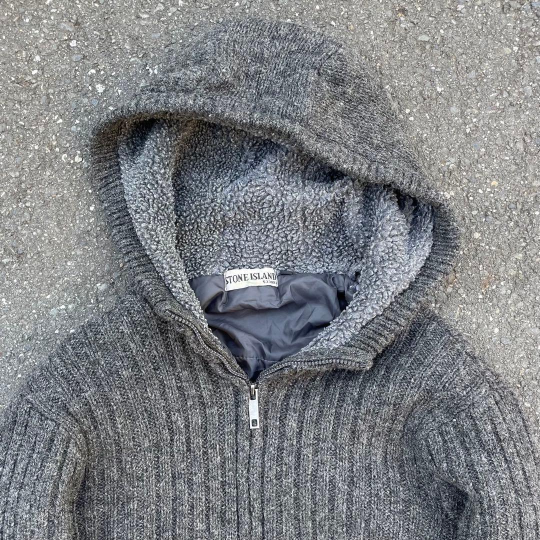 【真贋不明】Stone  ストーンアイランド ジップニットフーディ