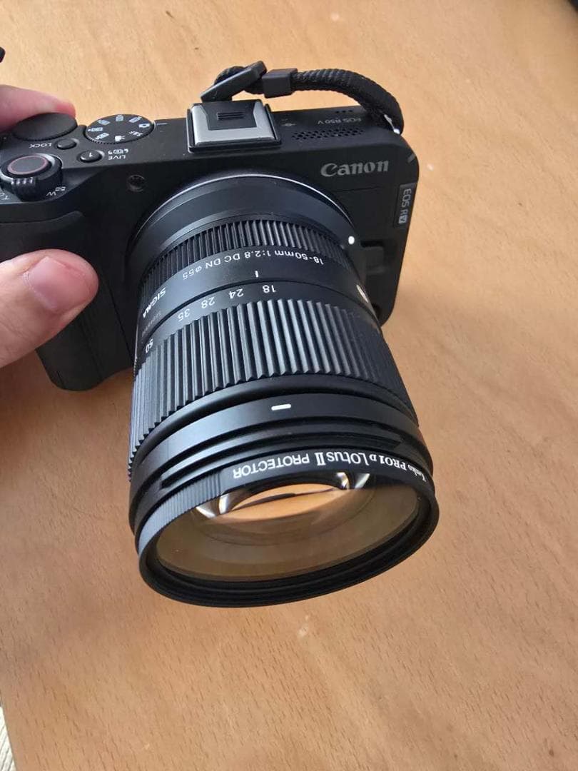 SIGMA 18-50mm F2.8のみ