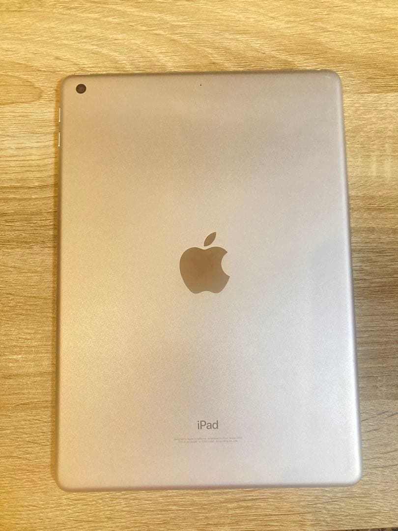 iPad 第6世代(2018年)32GB Wi-Fiモデル　バッテリー92%